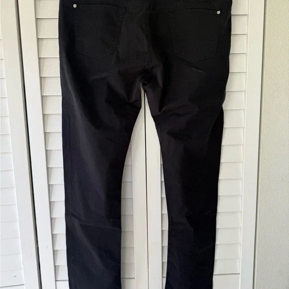 Paul Smith Men's Black Straight Jeans - Picture 2 of 3